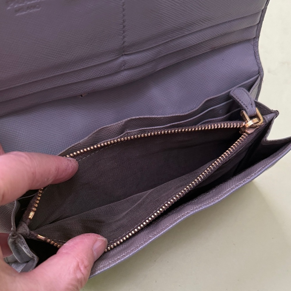 Vintage Prada Gray Leather Wallet - Picture 11 of 13